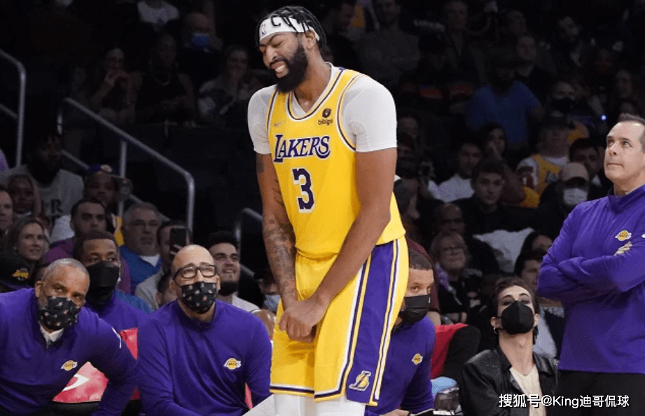 开云手机在线登陆-Karsa在公牛比赛中持续失利，战术调整引发热议！比赛高潮迭起-开云手机在线登陆