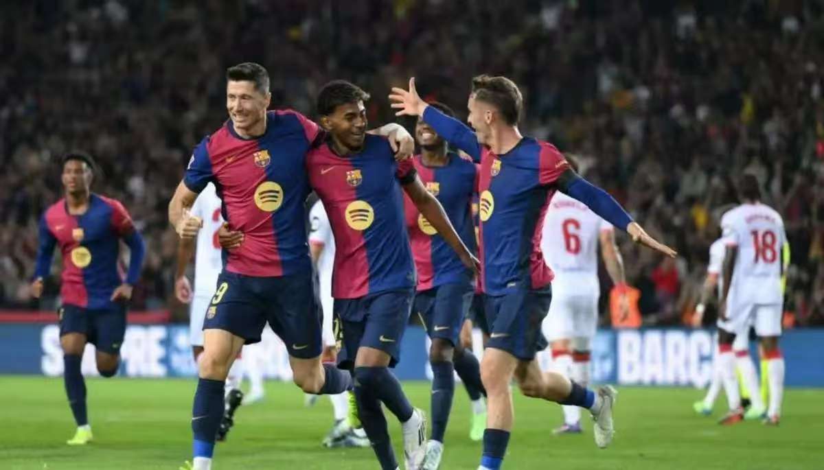 官方-包含从国际米兰国际比赛日队长鼓劲到莱万多夫斯基连续三场比赛得分超过突破纪录，阿森纳围绕荷甲远射贴柱的词条-官方